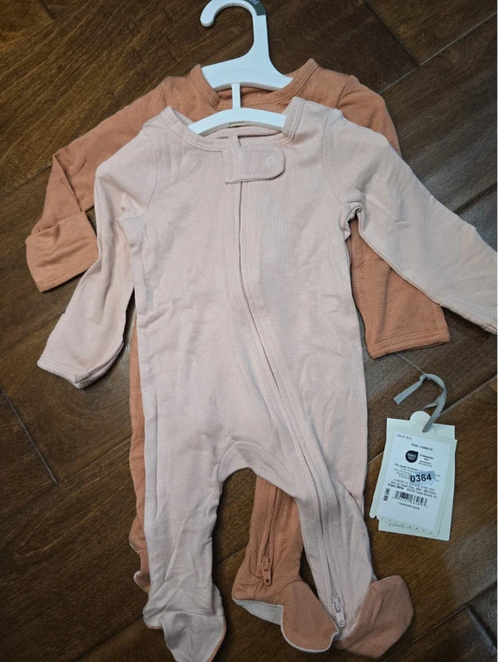 Newborn brand new pajamas from cloud island item 364G5